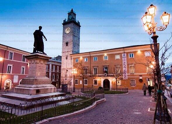 Piazza Palazzo & Torre Civica